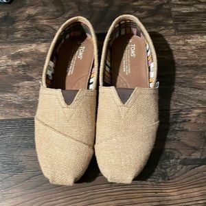 Tom’s burlap slip-on shoes